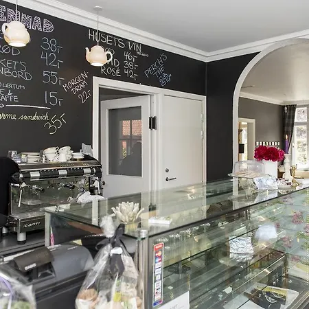 Bed & Breakfast Det Gamle Apotek 2*