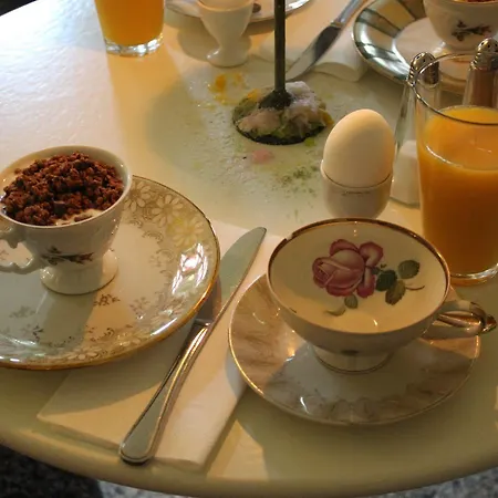 Couette-café Det Gamle Apotek 2*